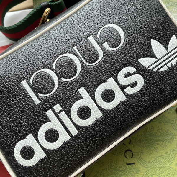 グッチバッグ素材ディテール